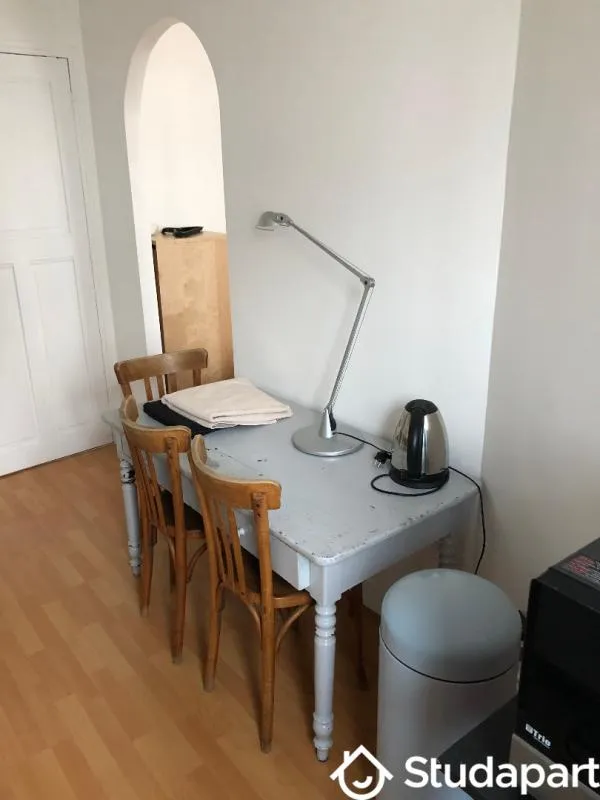 Kabinet - Duplex Apartment with Eiffel View in Paris