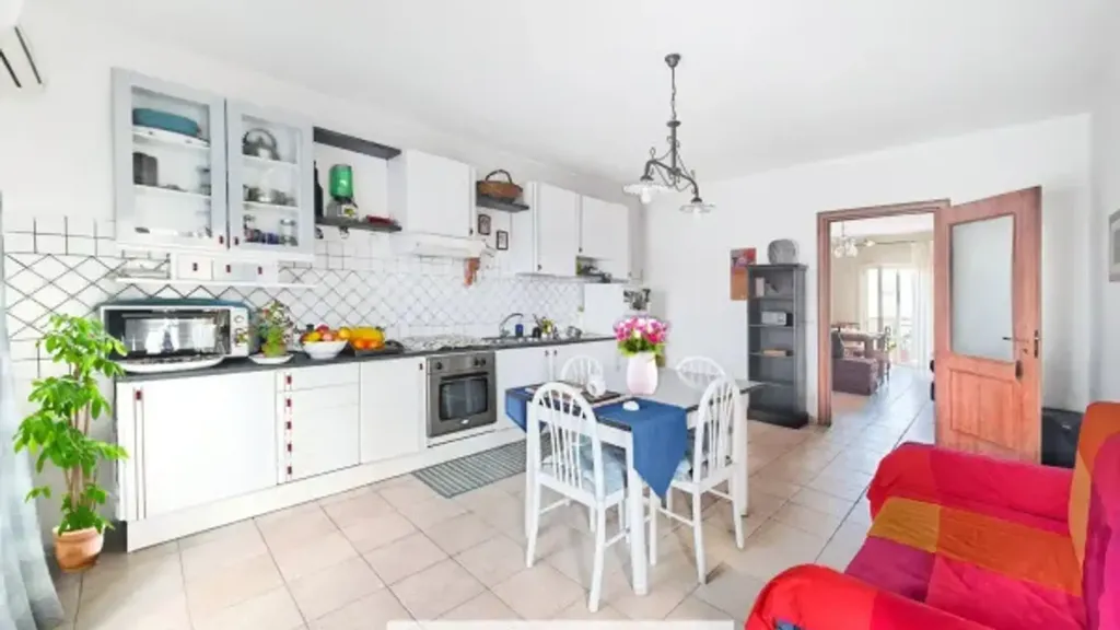 Köök - Luxury Apartment with South-Facing Balcony in Canicattì