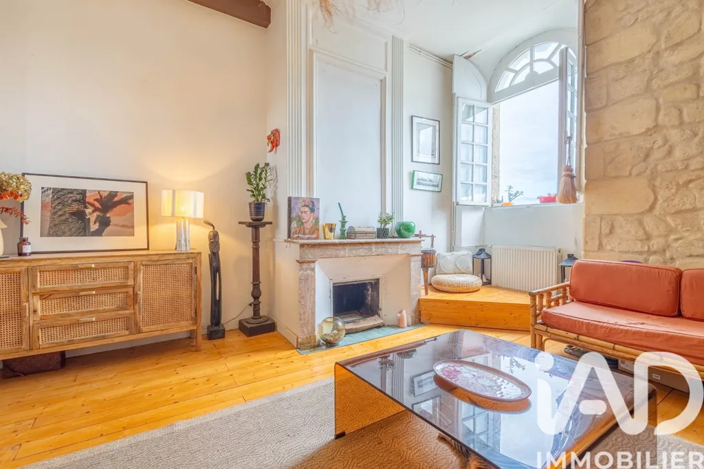 Soggiorno - Duplex Apartment with Garonne View in Bordeaux