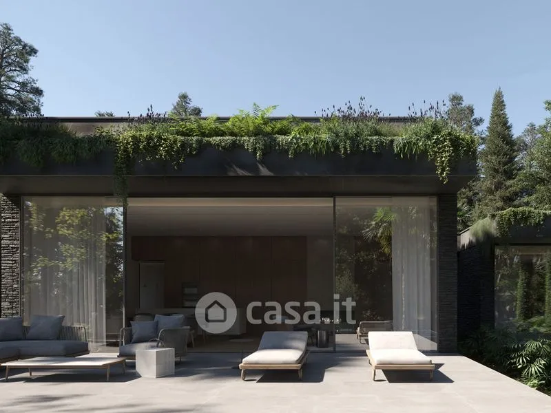 Terrace - Modern Villa with Lake View in Verbania