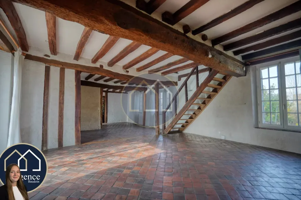 Séjour - Maison 7 pièces à Tremblay-les-Villages