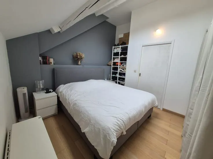 Bedrooms - Bright Duplex with Fireplace in Bousval