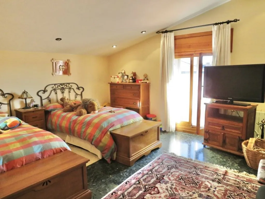 Chambres - Luxury House with South-Facing Views in Algete