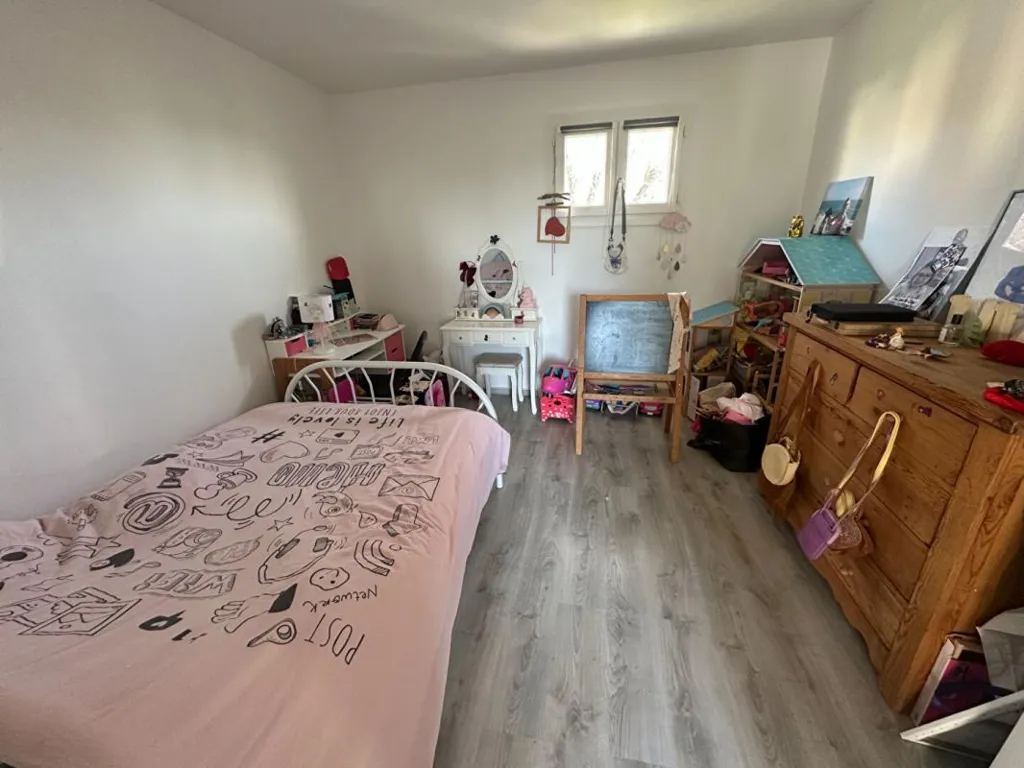 Magamistoad - Split-Level Villa with Garden in Pignan