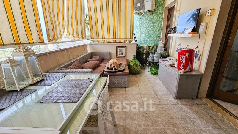 Terrass - Modernised Apartment with Balcony in Andria