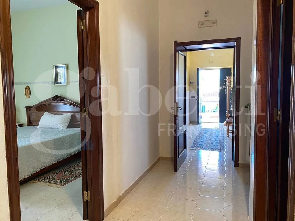 Bedrooms - Versatile Villa with Garden in Trani