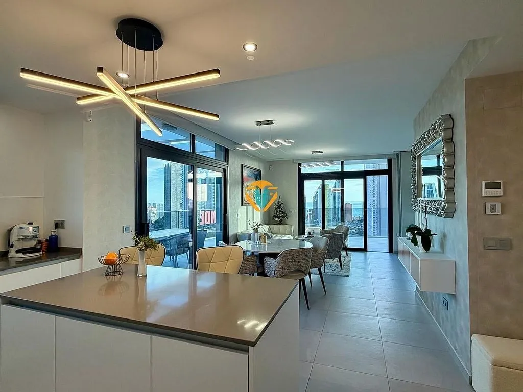 Kitchen - Apartment with Pool and Terrace in Benidorm