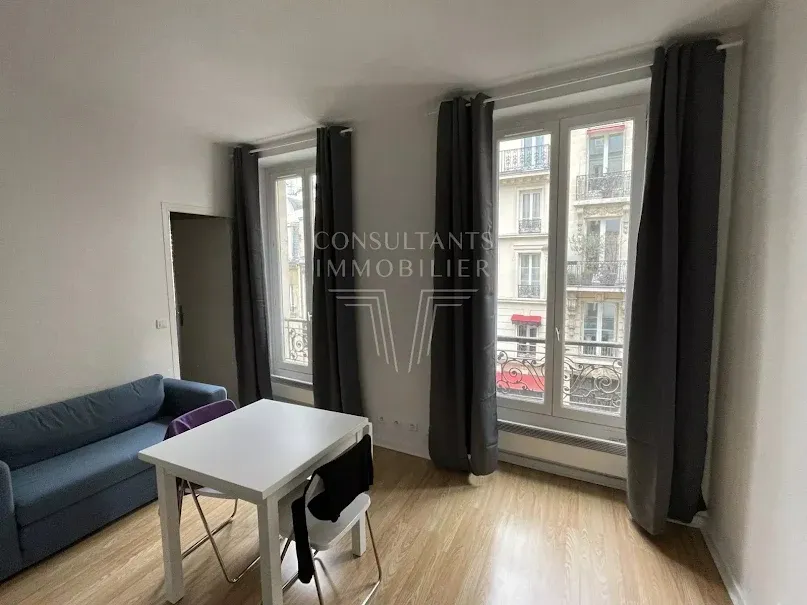 Séjour - Appartement Lumineux avec Cave à Paris 16ème