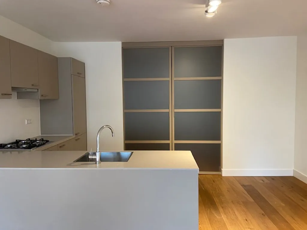 Cuisine - 2-Bedroom Apartment with Balcony in Amsterdam Centre