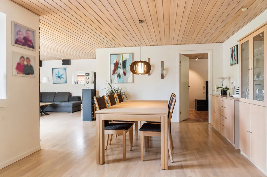 Dining Room - Detached Villa with Garden in Karup J