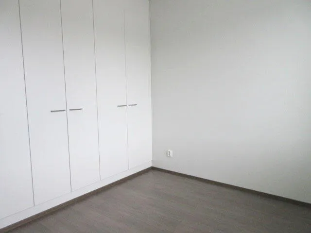 Pièces - Corner Apartment with Balcony in Vantaa