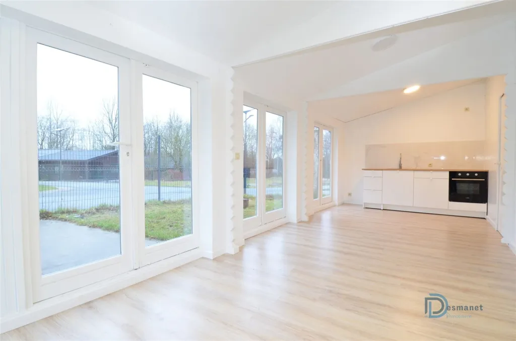 Elutuba - Renovated Chalet with Lake View in Bambois