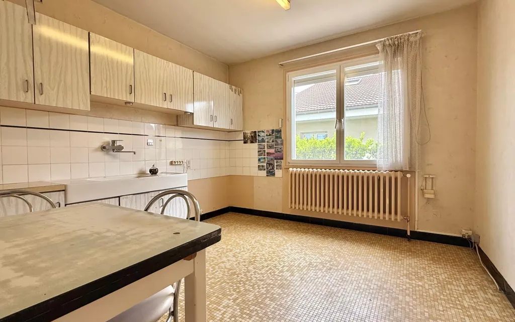 Kitchen - Individual House with Garden in Dijon South