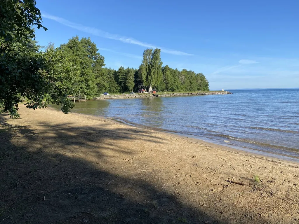 Architectural Villa with Lake View in Järnevid