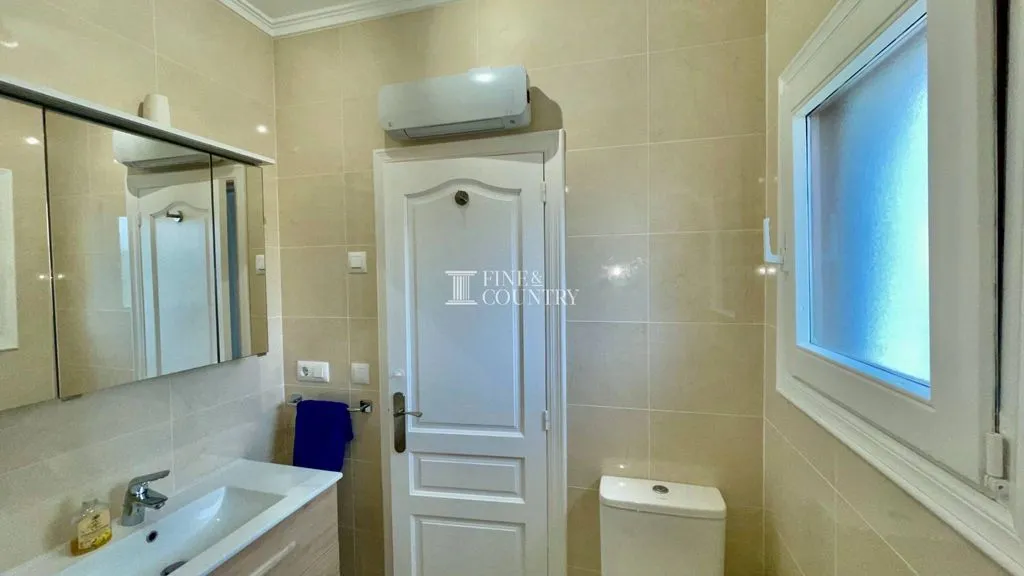 Vannitoad - Modern Villa with Panoramic Views in Pedreguer