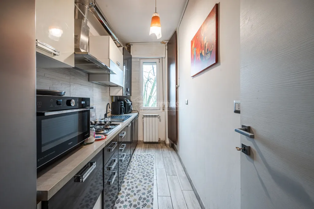 Cuisine - Rustic Bilocale with Balcony in Correggio