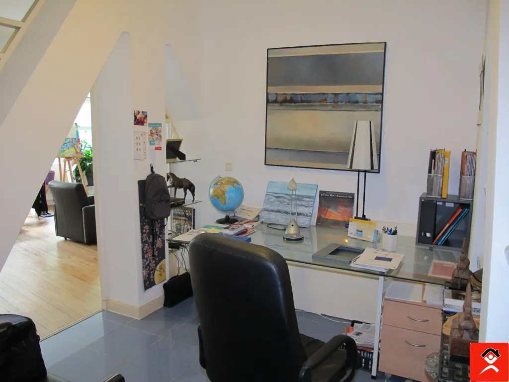 Studio - Contemporary Loft with Parking in Toulouse