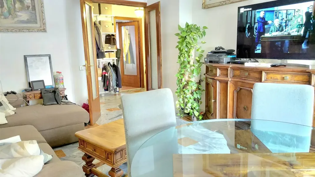 Soggiorno - Spacious Apartment with Terraces in Florence