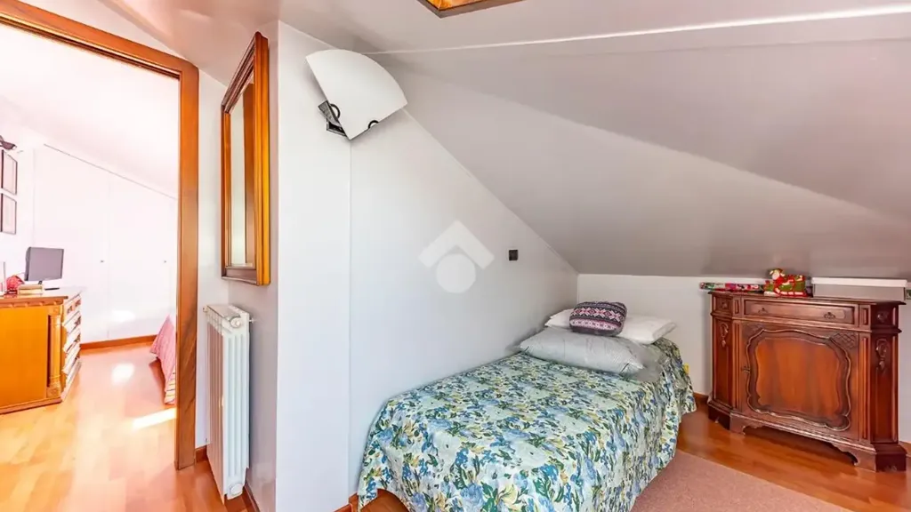 Camere da letto - Trilocale with Balcony in Lainate