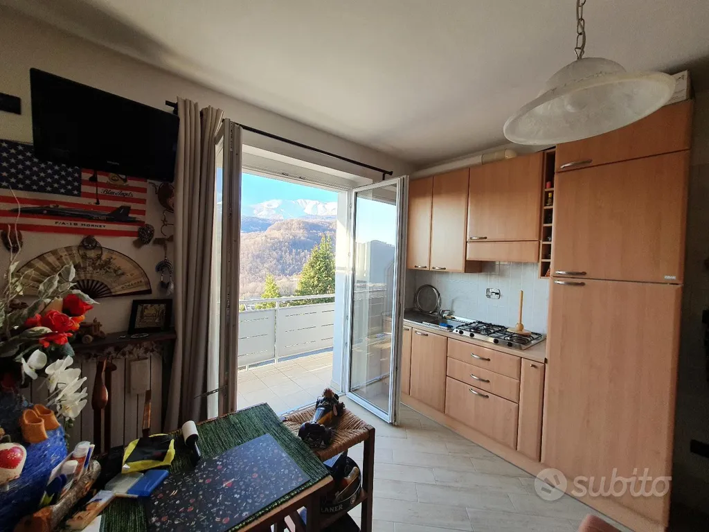 Panoramic Studio with South-Facing Balcony