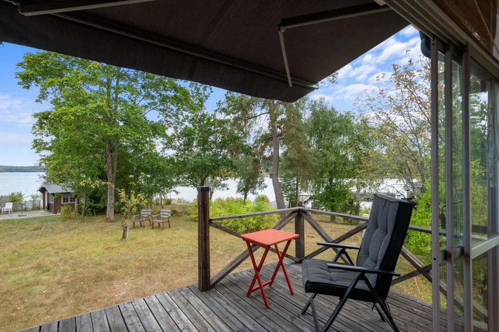 Terrass - Island Property with Boat Access in Vaxholm