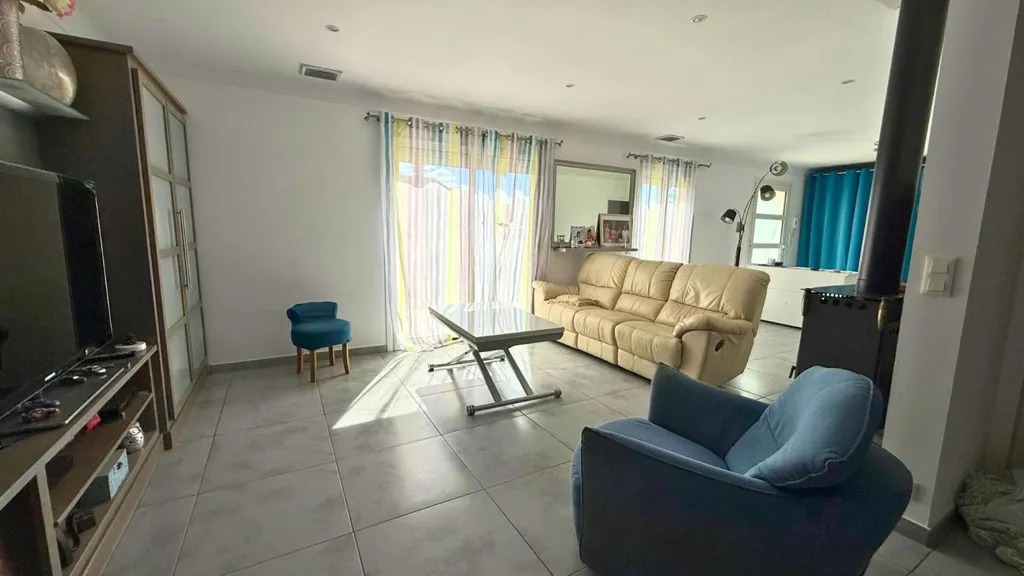 Séjour - Villa 4 Faces avec Piscine et Jardin à Perpignan