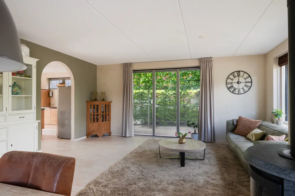 Living Room - Semi-Bungalow with Private Garden in Markelo