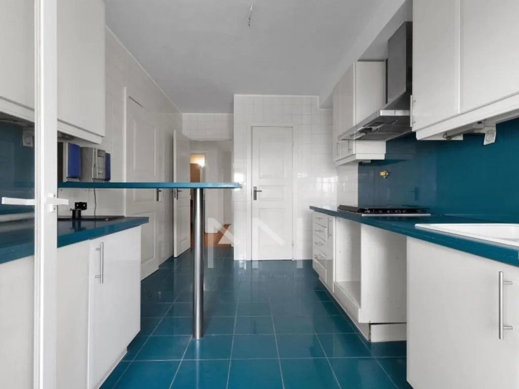 Cuisine - Luxury Flat with Sea View in Matosinhos