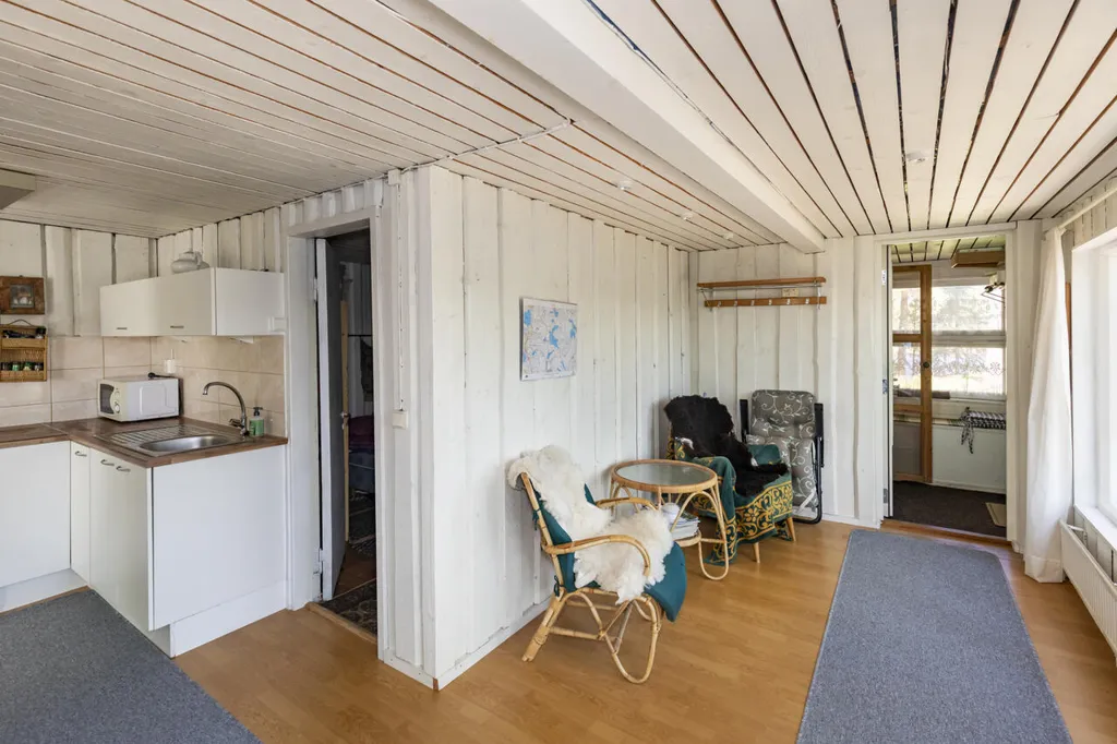 Séjour - Cottage with Private Lakefront in Iso-Ruokopuoli