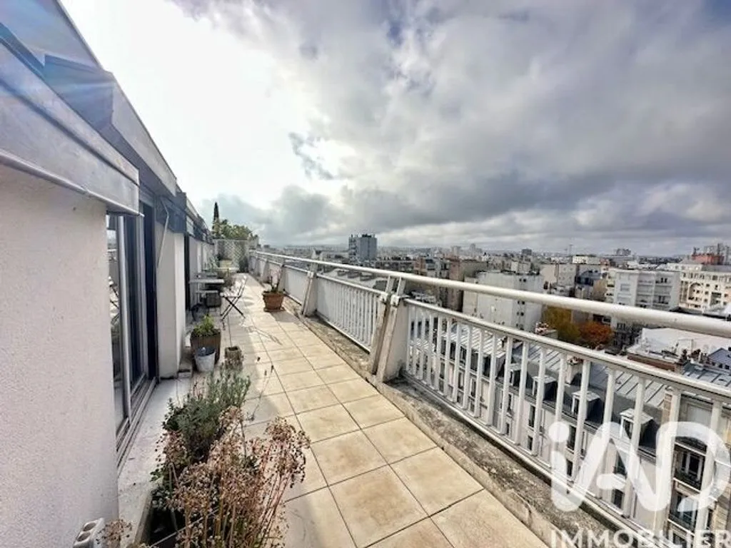 Balcon - Appartement Luxe avec Vue Panoramique sur la Tour Eiffel à Montparnasse