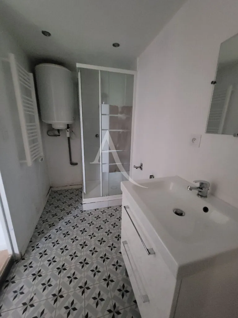 Salles de bain - Appartement Rénové au Centre d'Abbaretz