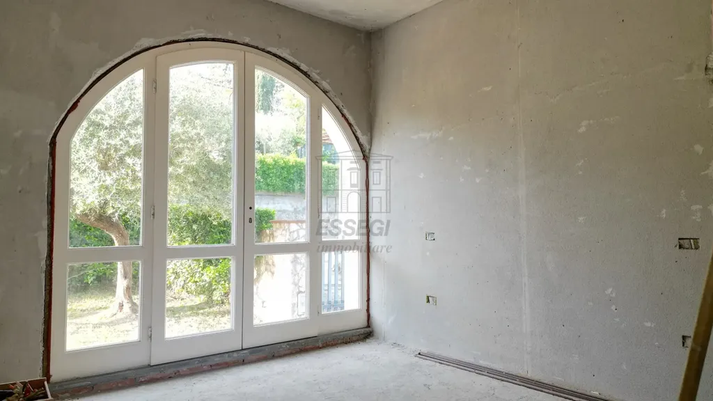 Pièces - Newly Constructed Villa in Lucca's Hills