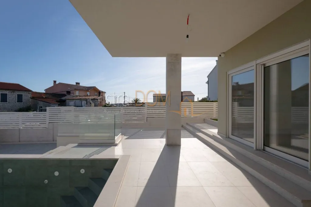 Terrazza - Villa with Sea View in Ližnjan