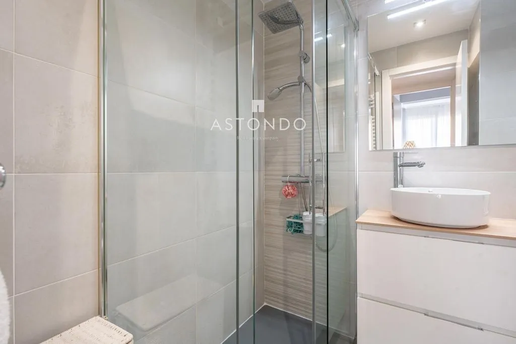 Salles de bain - Renovated Flat with Natural Light in Chamartín