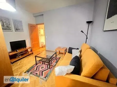 Séjour - Bright Studio in Huertas-Cortes, Madrid