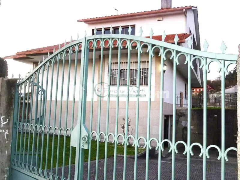 Esterno - House with Large Finca in Vigo