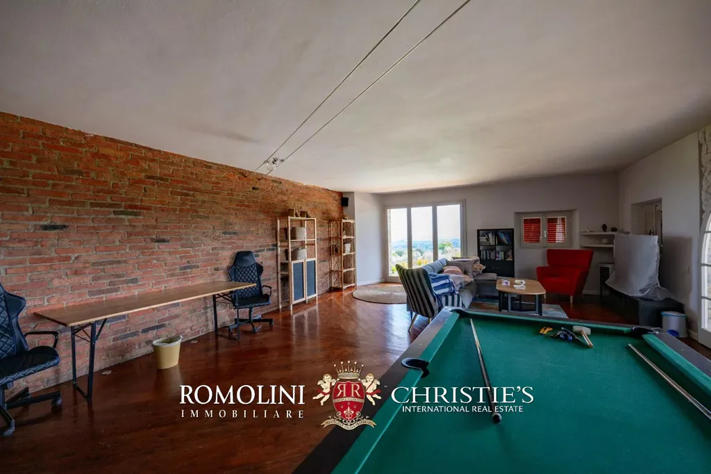 Rooms - Villa with Pool and Olive Grove in Sinalunga, Tuscany