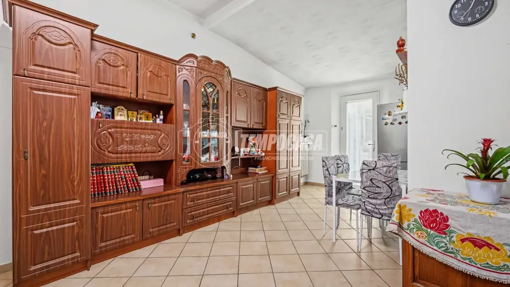 Söögituba - Central Flats with Balcony in Faenza