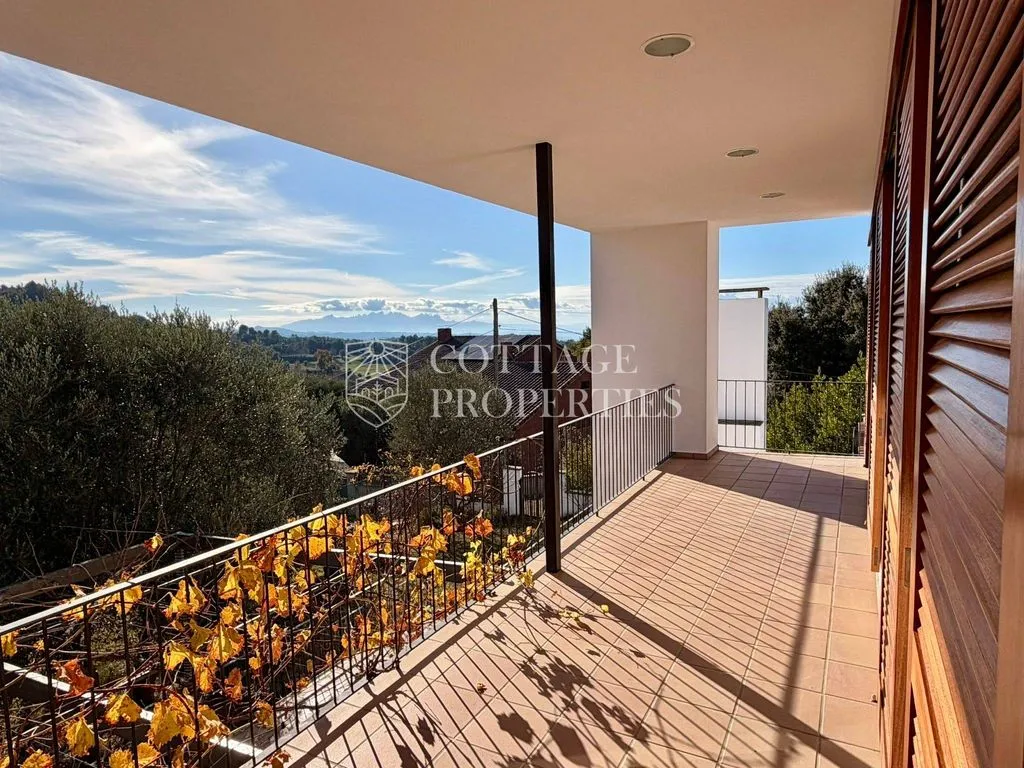 Rõdu - Luxury House with Panoramic Views in Calders