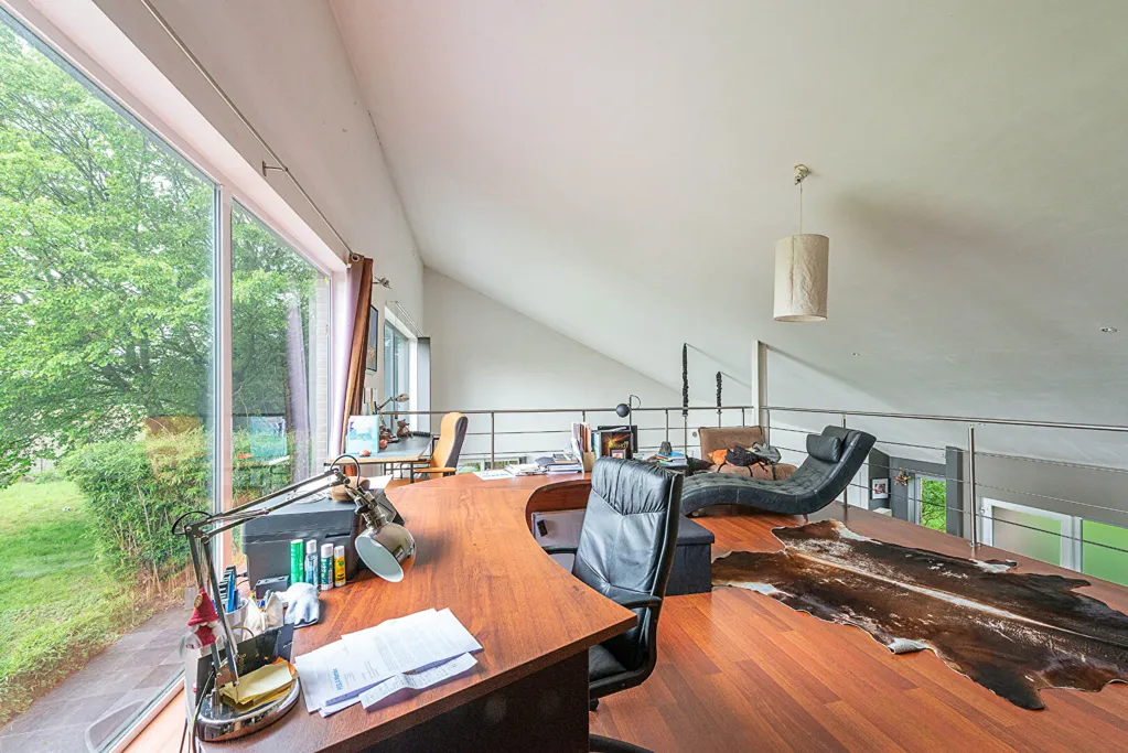 Bureau - Maison de l'Architecte avec Piscine dans un Cadre Paisible