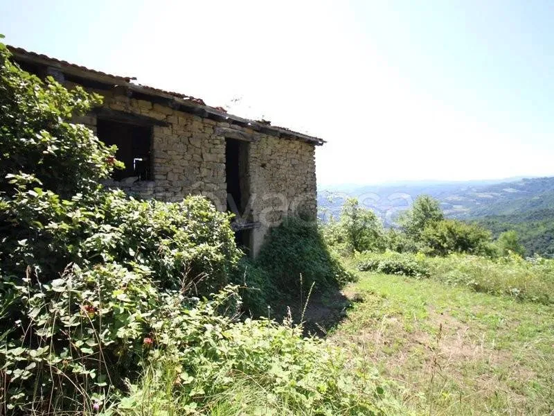 Extérieur - Rustic Stone Cottage with Hillside View in Niella Belbo