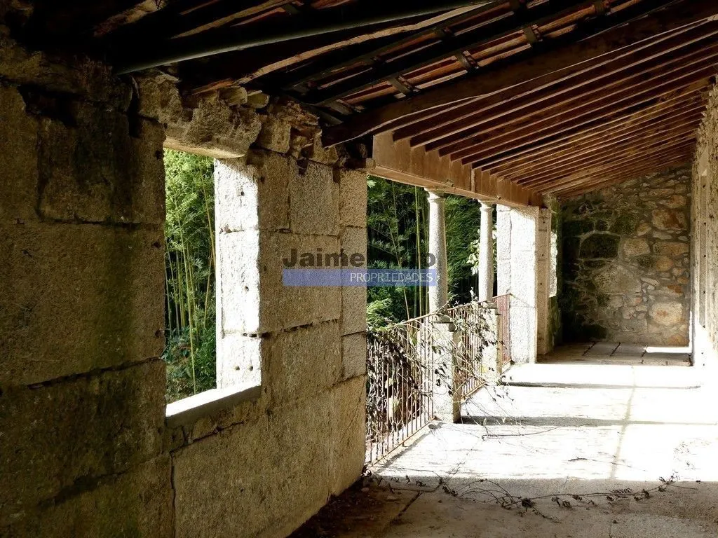 Terrass - Luxury Farmhouse with River View in Viana do Castelo