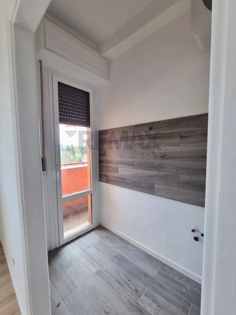 Pièces - Modernised Studio in Milan with Balcony