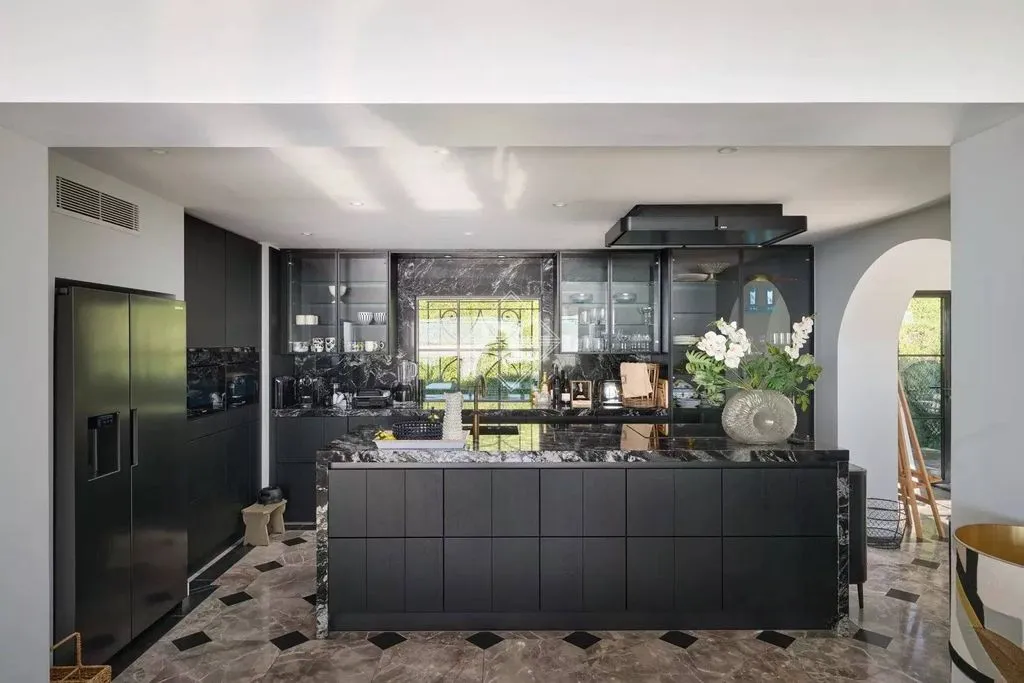 Köök - Luxury Villa with Sea View in La Croix-Valmer