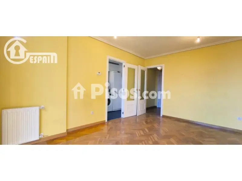 Elutuba - Duplex with Private Garage in Madrid