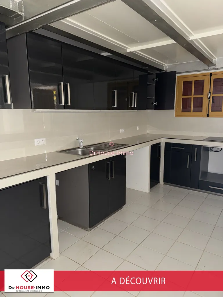 Cucina - 4-Bedroom Garden-Level Flat in Lamentin