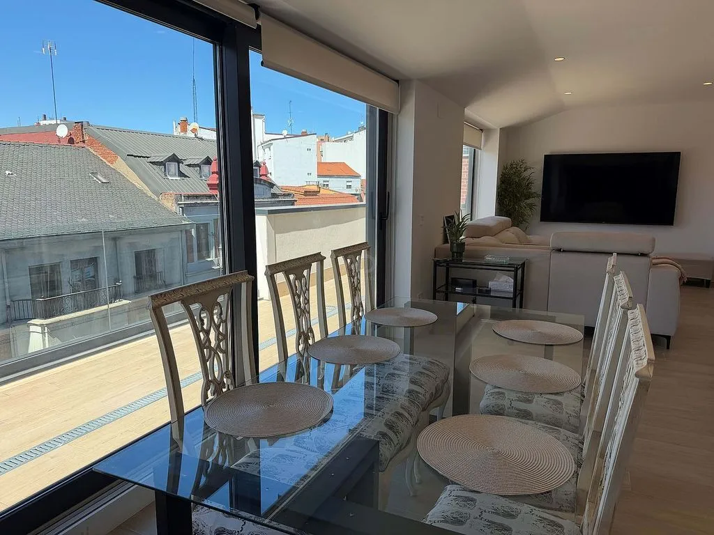 Söögituba - Luxury Loft with Terrace in León Centre
