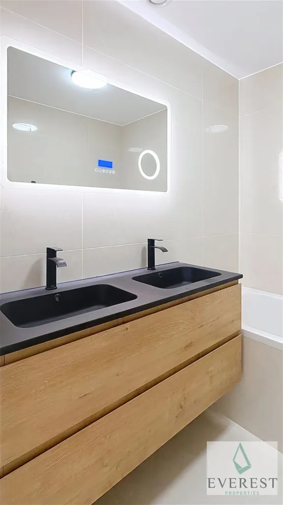 Salles de bain - Appartement neuf avec terrasse à Uccle