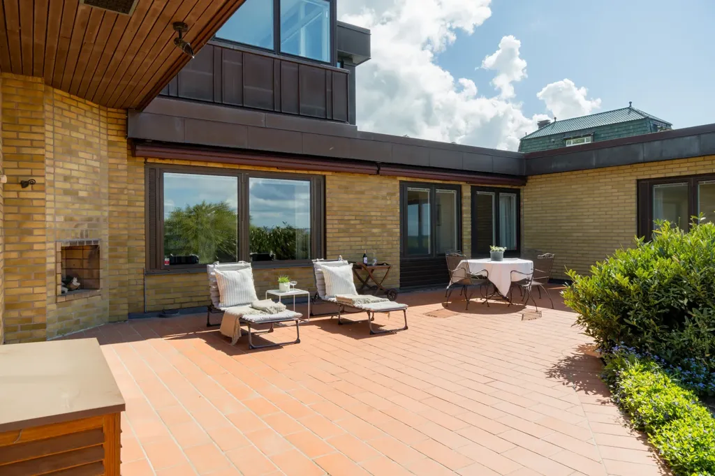 Terrasse - Architectural Villa with Sea View in Helsingborg