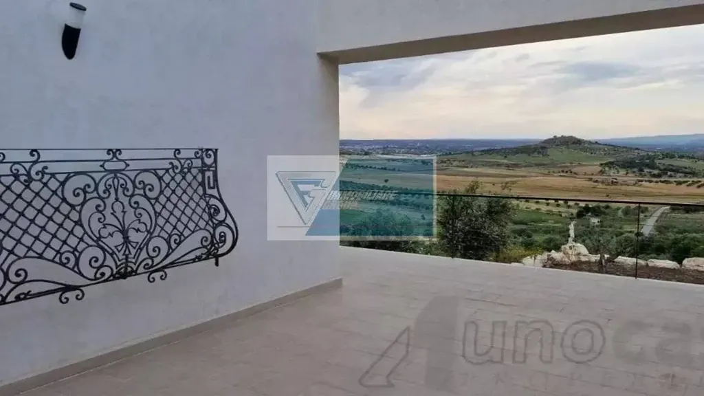 Terrass - Villa with Pool on Hill in Noto